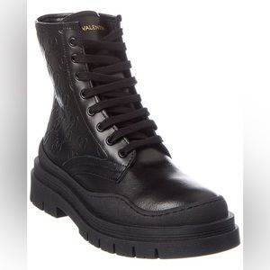 NWT Valentino by Mario Valentino Ivana Womens Leather Combat Boot Black US 8/38